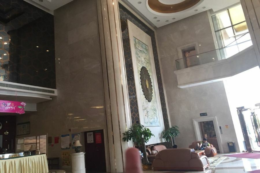 Manhatton Hotel Zhuhai Esterno foto